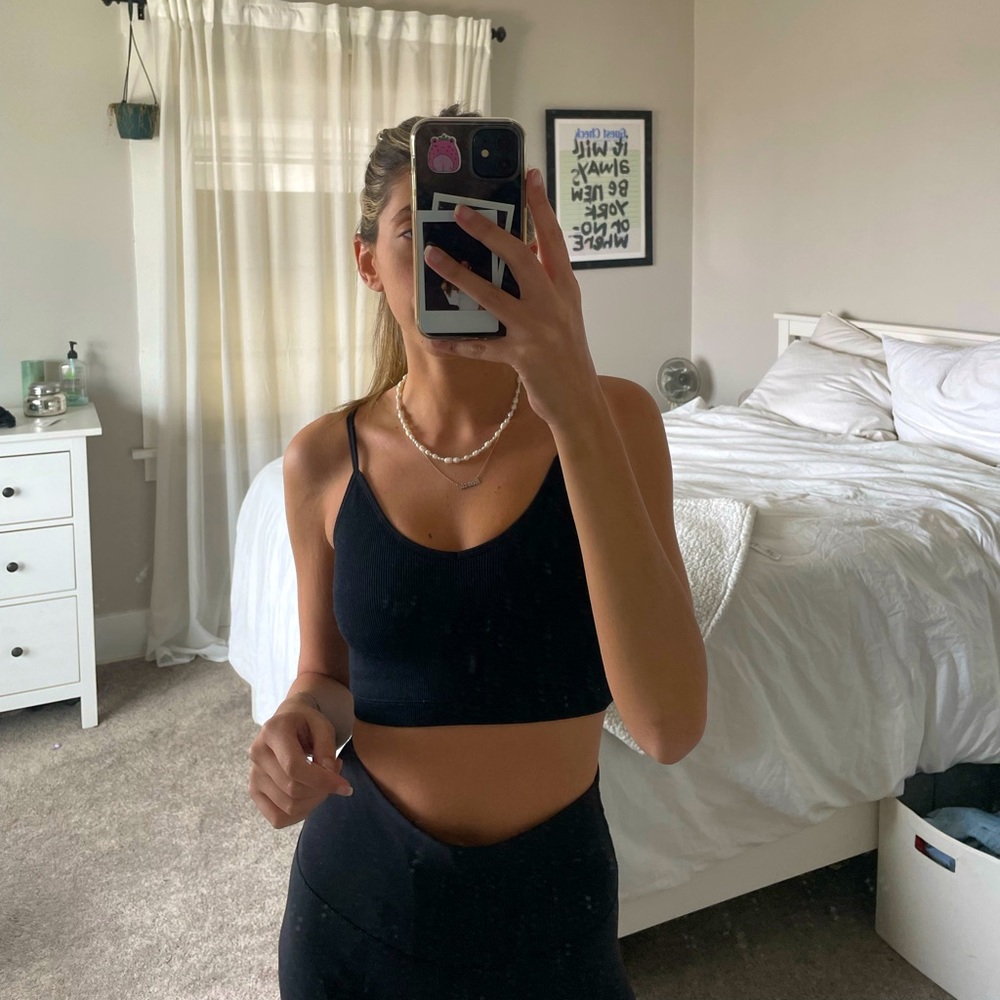 Abercrombie & Fitch cropped ribbed black tank